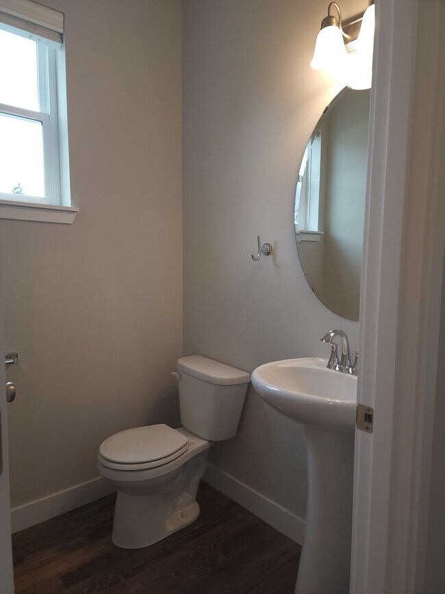 Building Photo - Yelm Creek Estates, New Construction 4 Bedroom, 2.75 Bathroom with Den