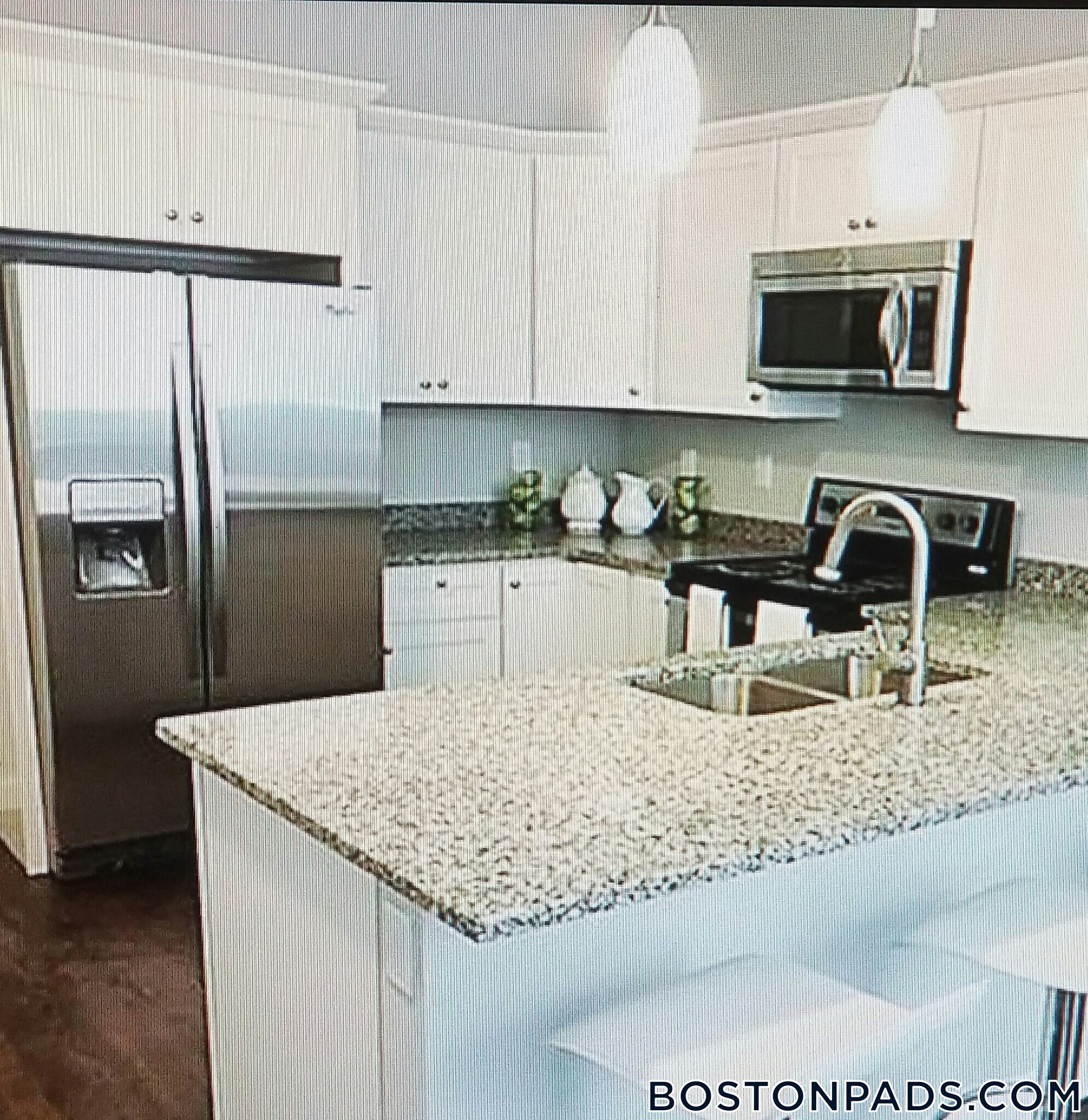 Building Photo - 10 Merrymount Rd