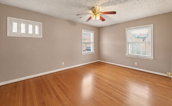 Building Photo - 207 Eldridge Rd