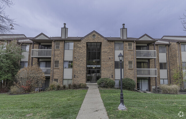Building Photo - 74 View Terrace Dr