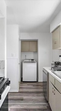 Building Photo - 3007 Burning Oak Dr