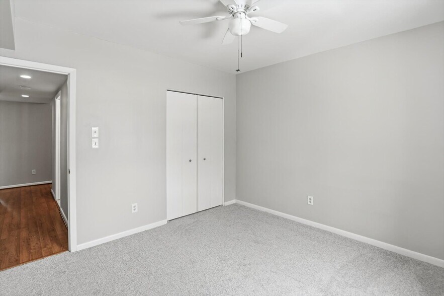 Building Photo - 5 Lough Mask Ct