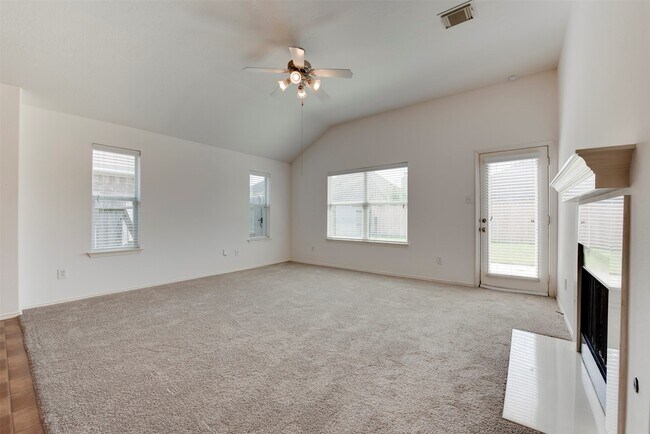 Building Photo - 18535 Melissa Springs Dr