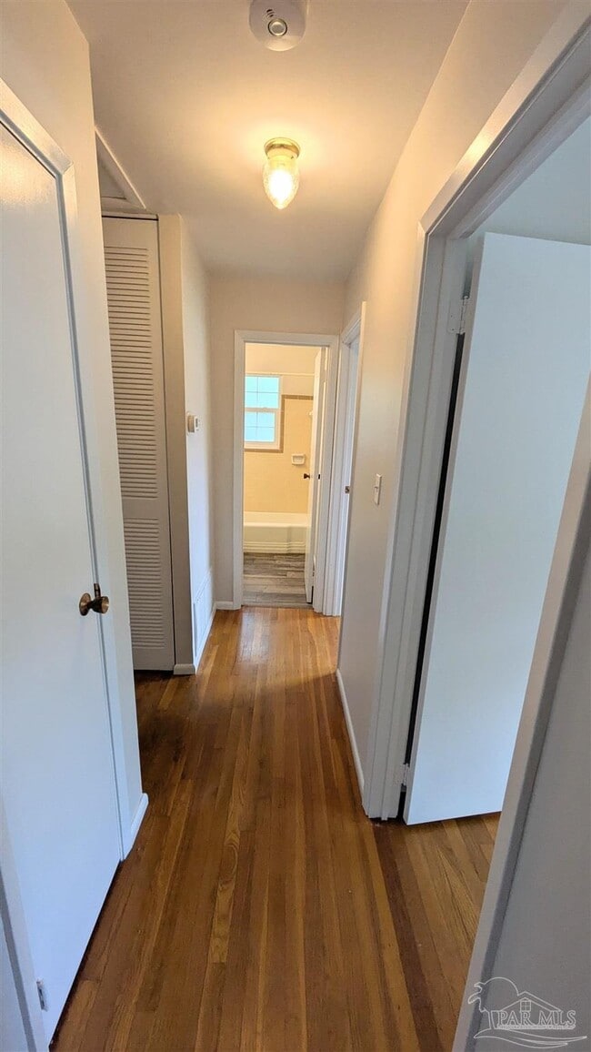 Building Photo - 2117 Pullman Cir