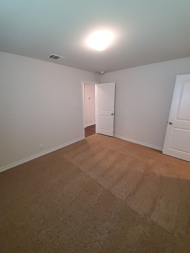 Building Photo - Newly Built Home in the Red River Ranch Ne...