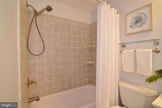 Building Photo - 11803 Breton Ct