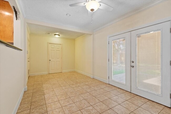 Building Photo - 4007 Markley St