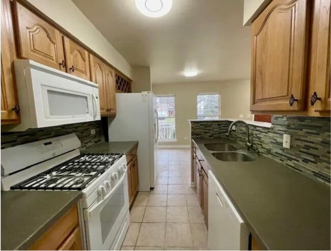 Building Photo - 2423 Durango Ln