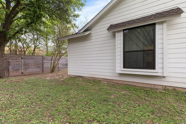 Building Photo - 11814 Prairie Hen Ln