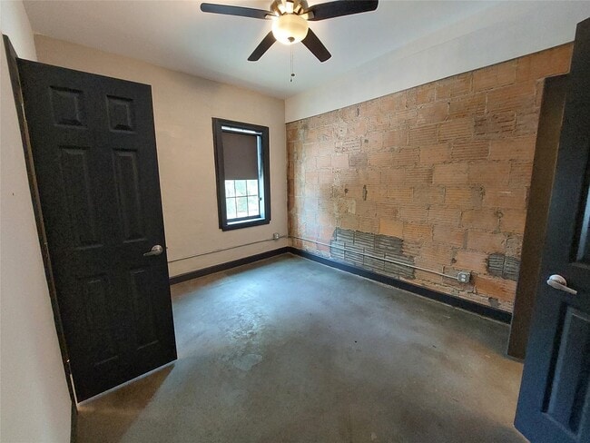 Building Photo - 6819 Avenue C