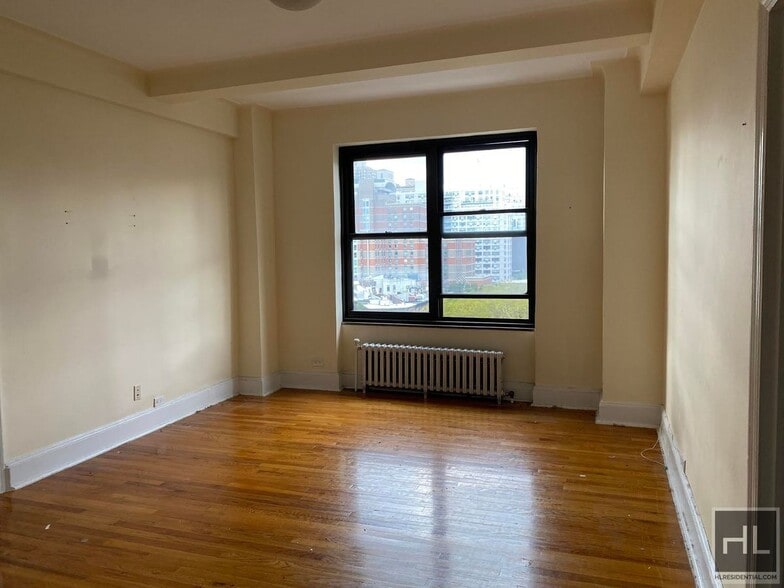 Building Photo - SECOND AVENUE