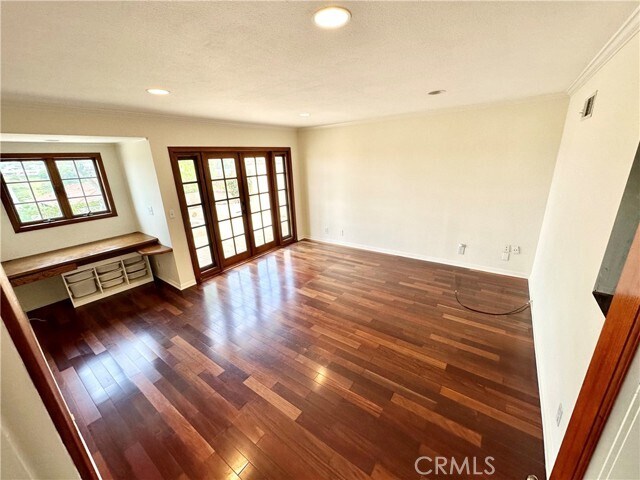 Building Photo - 239 Via Socorro