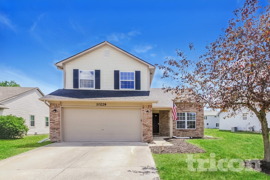 Building Photo - 10229 Park Valley Dr