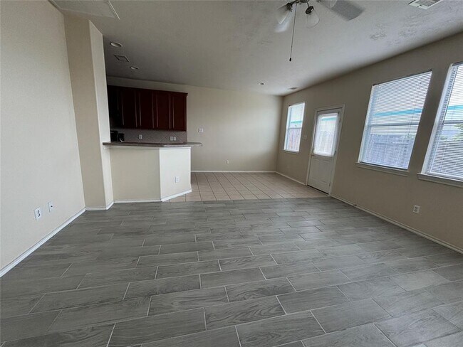 Building Photo - 2710 Maybrook Hollow Ln