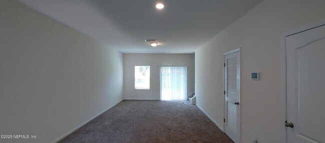 Building Photo - 8113 Echo Springs Rd