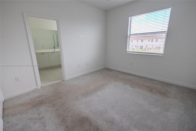 Building Photo - 12581 NW 23rd Pl