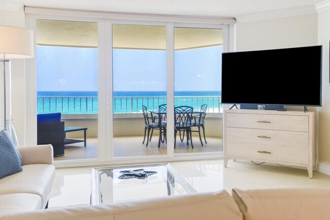 Building Photo - 500 S Ocean Blvd