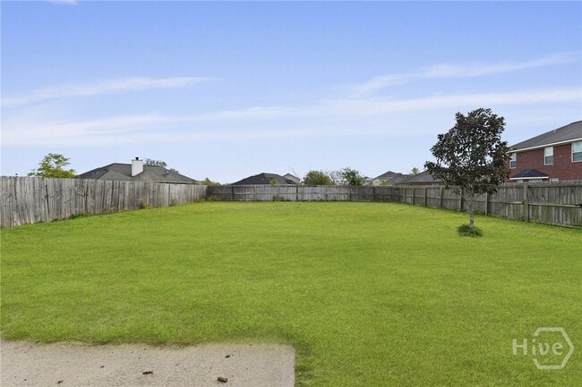 Building Photo - 220 Augusta Way