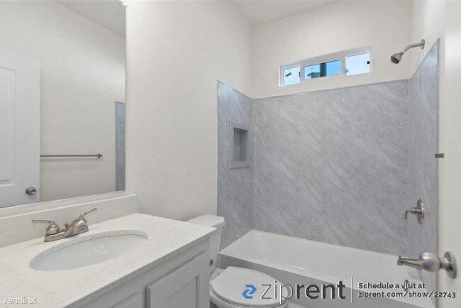 Building Photo - 3 br, 2 bath House - 1133 Lovell Ave, Camp...