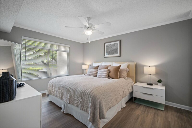 Building Photo - 2133 Polo Gardens Dr