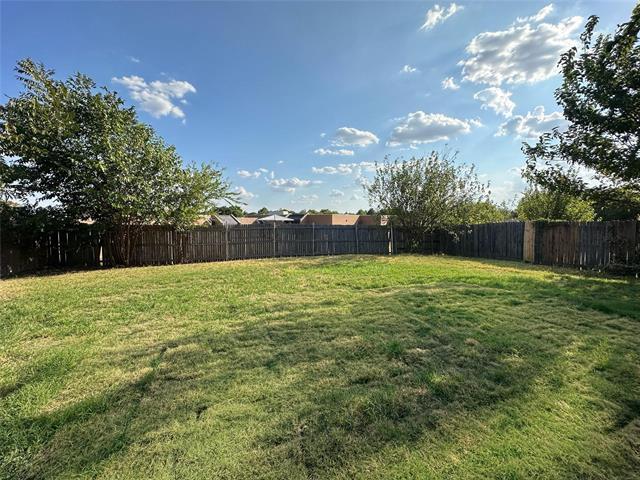 Building Photo - 504 Cavendish Dr