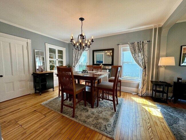 Building Photo - 3BD/1.5BA South Portland Single Family Home!! W/D In-Unit & Storage in Basement & Shed! Available...