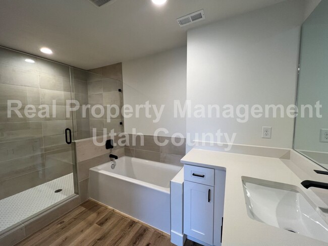 Building Photo - New AF Townhome