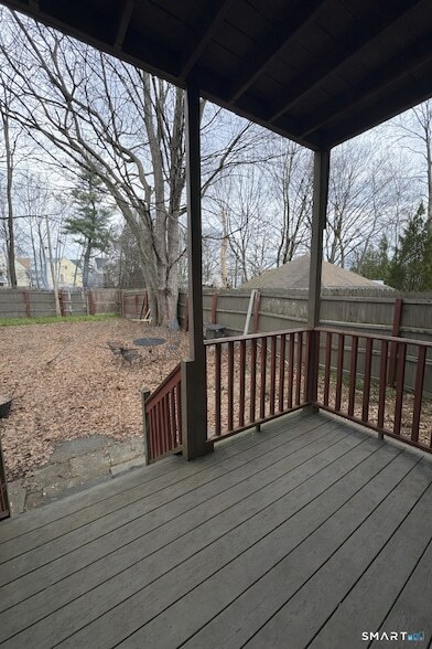 Building Photo - 787 Elm St