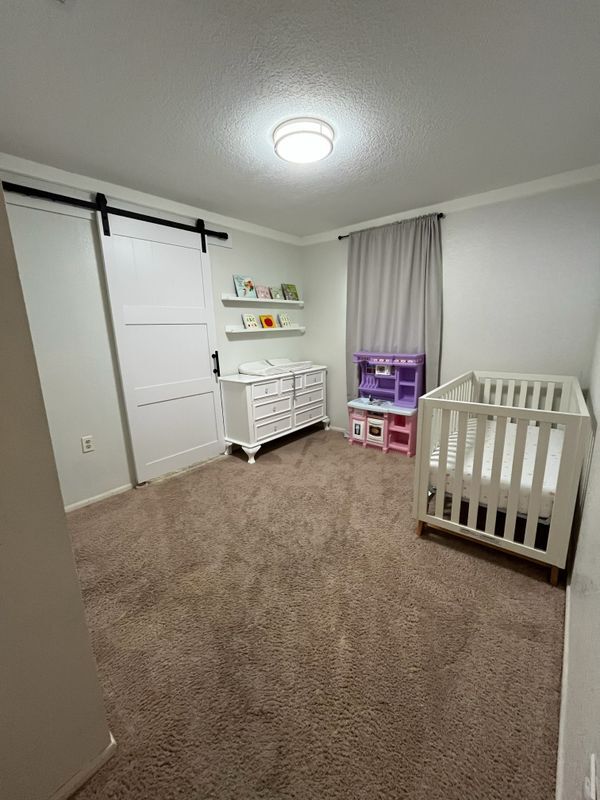 Building Photo - 1816 Weeks Ave