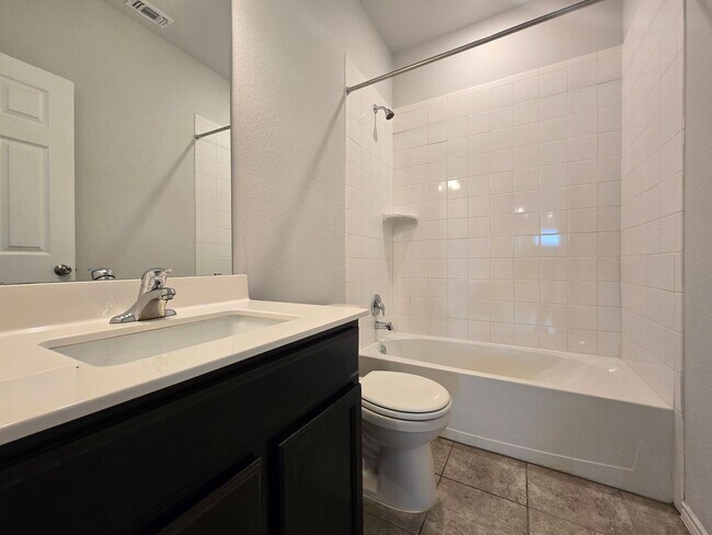 Building Photo - PRICE REDUCTION - AVAILABLE NOW!