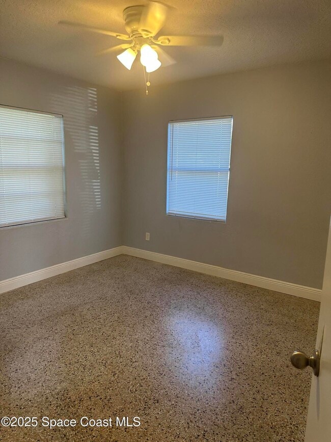 Building Photo - 7780 Northern Oak St