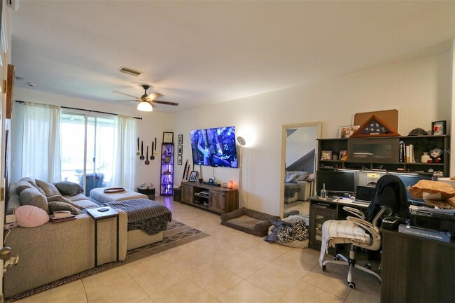 Building Photo - 10922 Winter Crest Dr