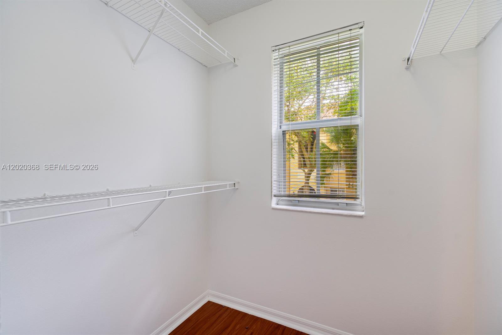 Building Photo - 2548 Centergate Dr