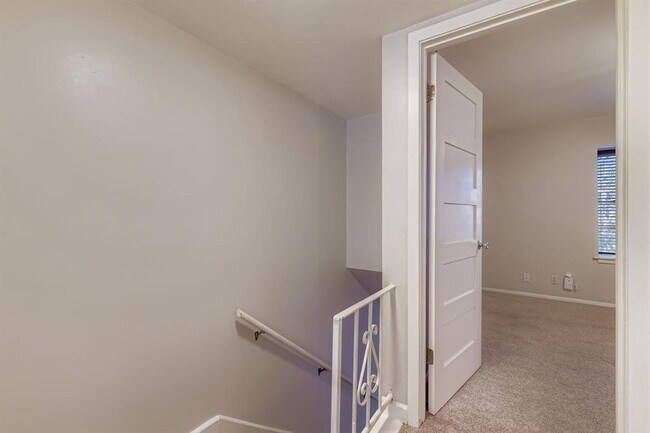 Building Photo - 7801 Shoal Creek Blvd