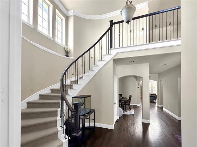 Building Photo - 5509 Dimebox Dr