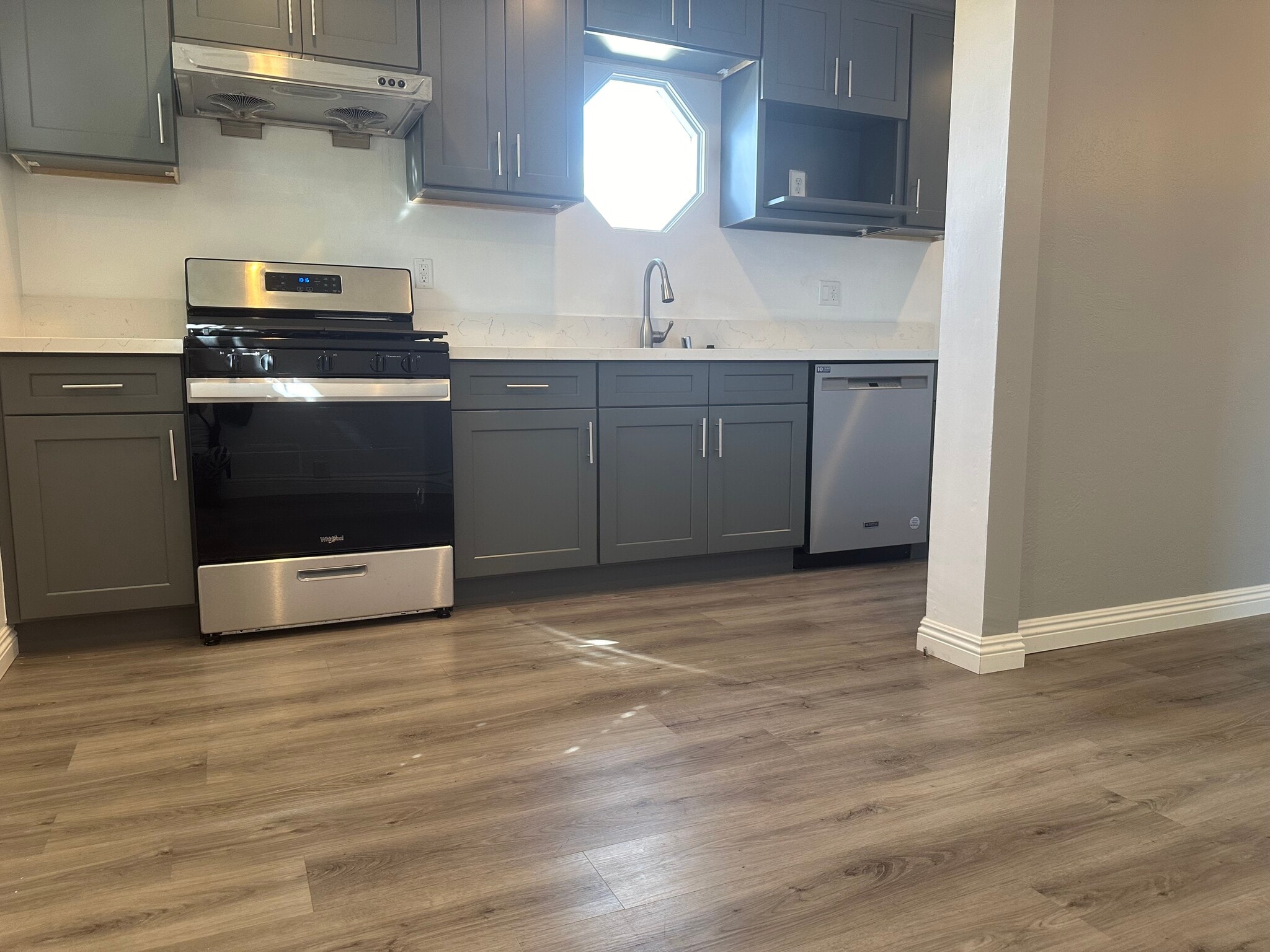 Building Photo - 21116 Denker Ave