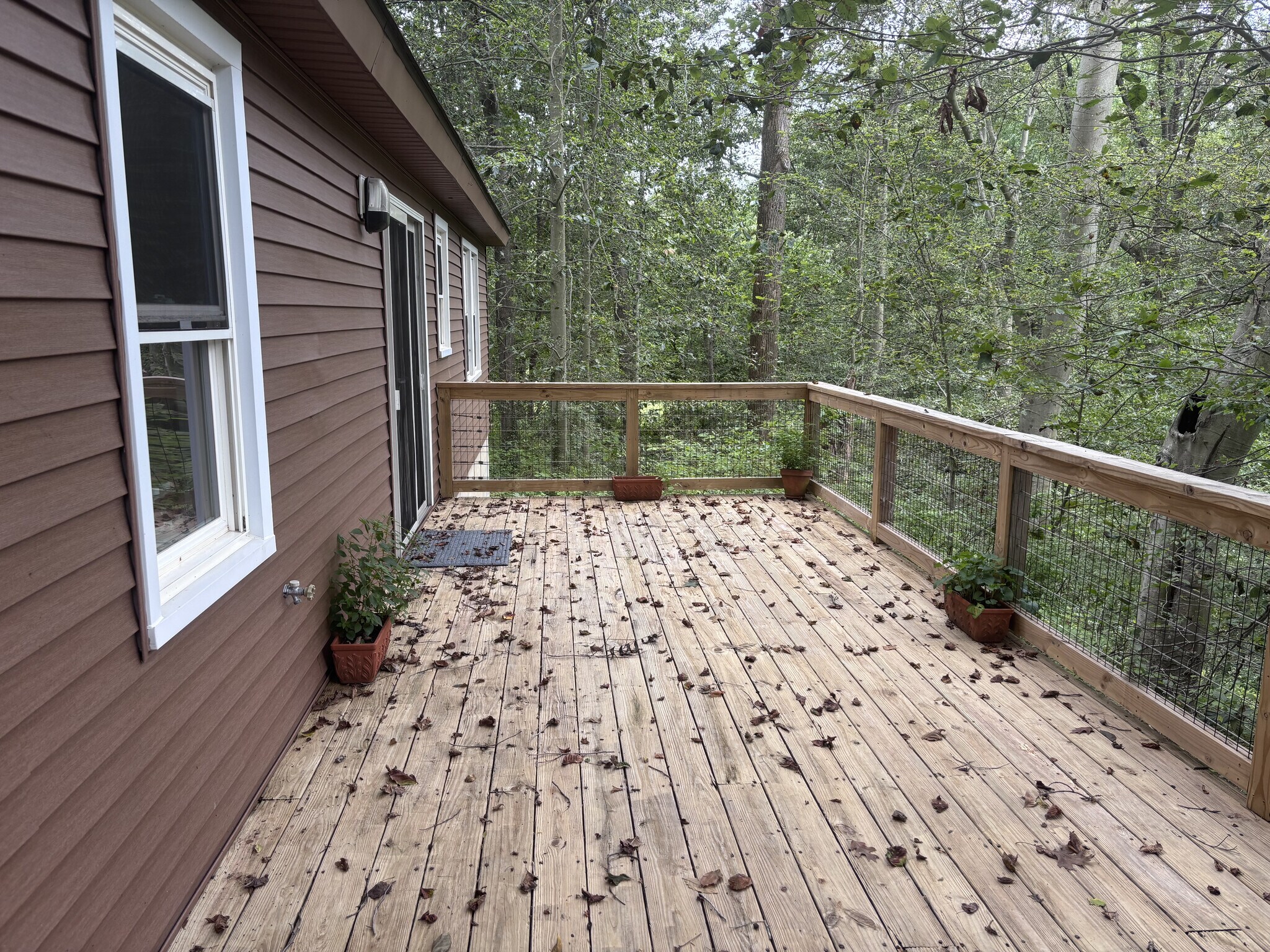 Large Deck overlooking the Gunpowder State Park - 10936 Raphel Rd