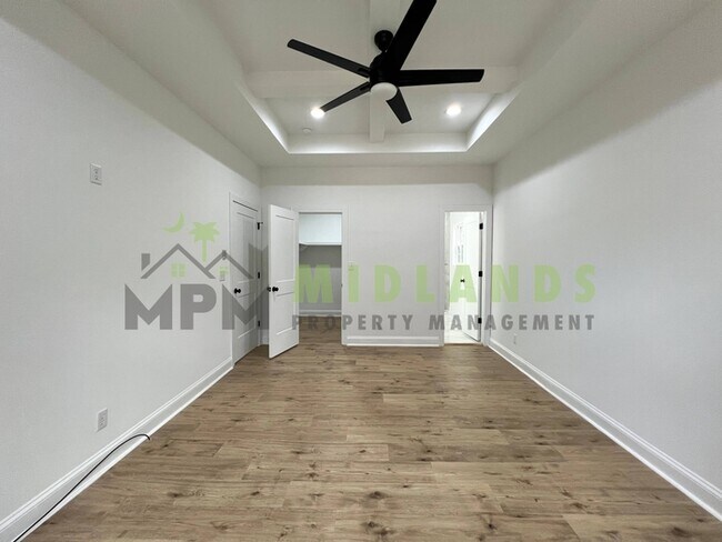 Building Photo - 1510 Noble Ave