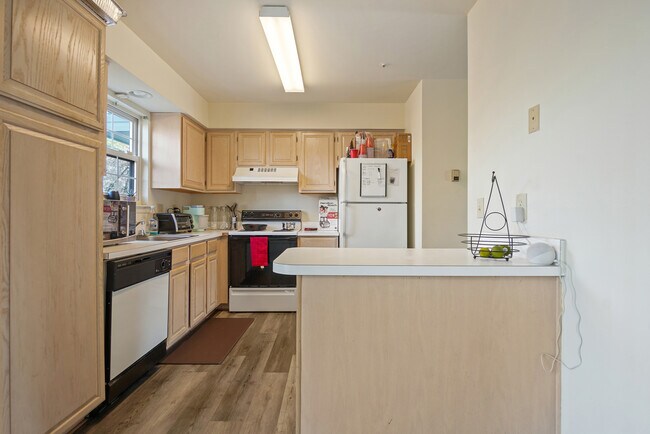 Building Photo - 13706 Captain Marbury Ln