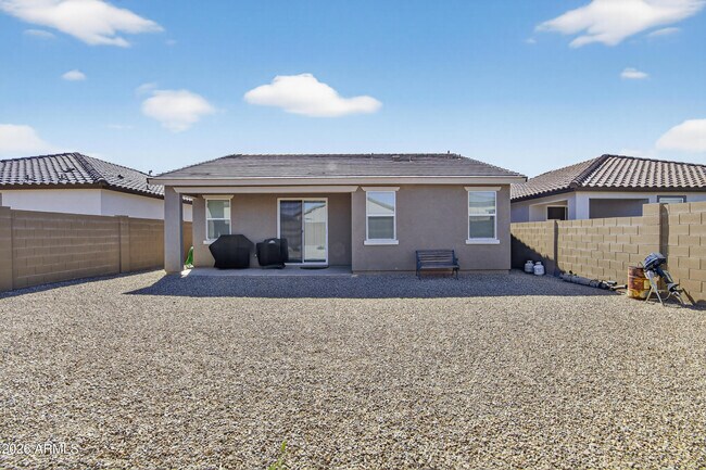 Building Photo - 2994 E Barrel Race Rd