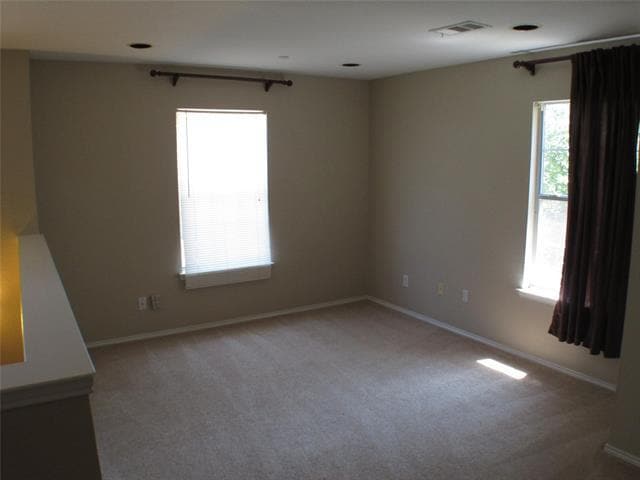 Building Photo - 2332 Oklahoma Ave