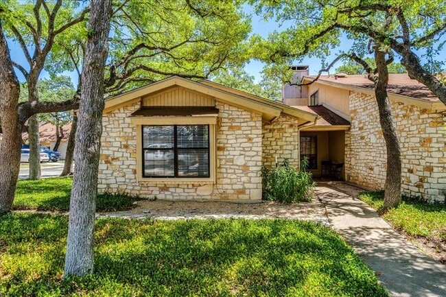 Primary Photo - 8518 Fathom Cir