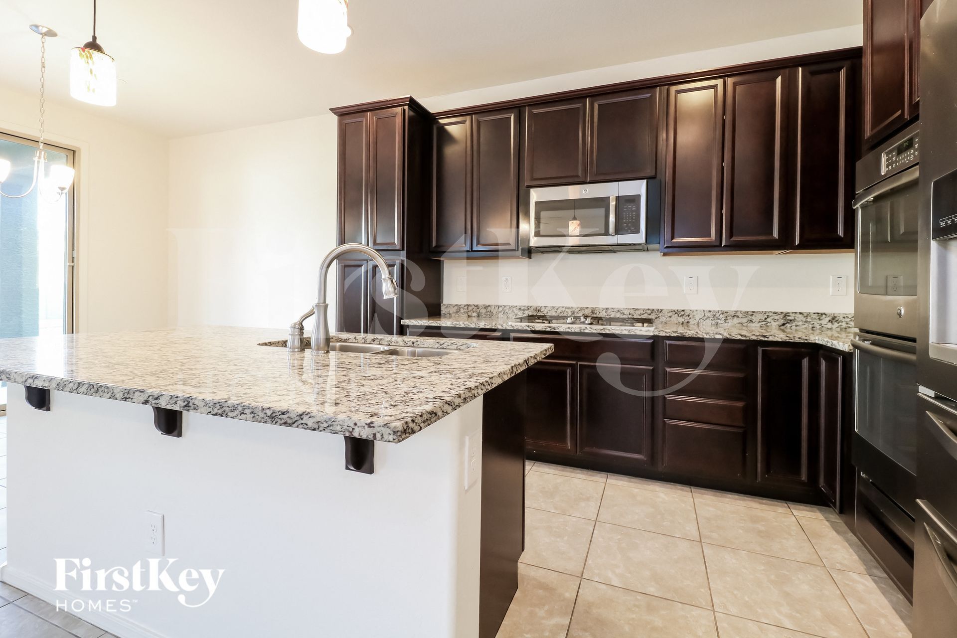 Building Photo - 21280 W Coronado Rd