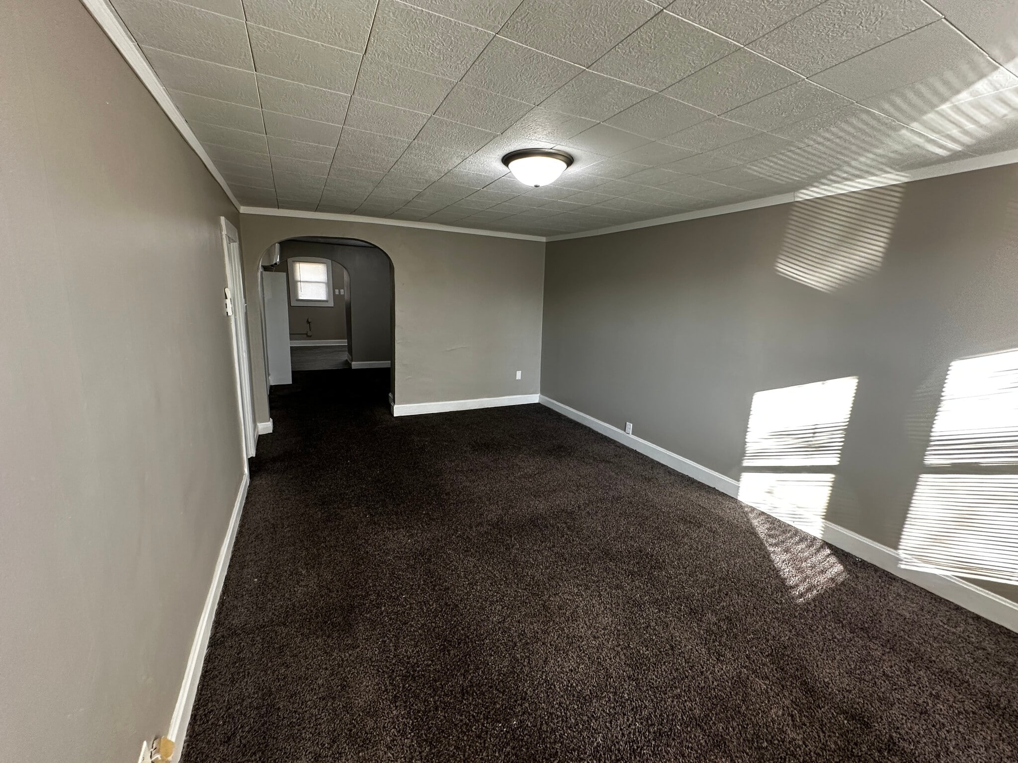 Building Photo - 212 N Fifth St.