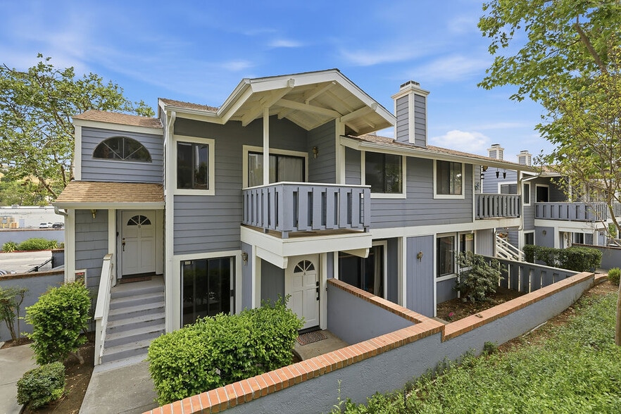 Building Photo - 29105 Thousand Oaks Blvd