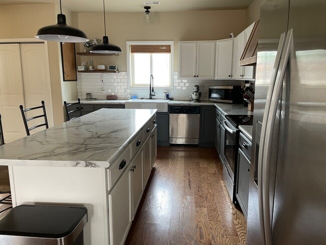 Building Photo - 5136 Killdeer Dr