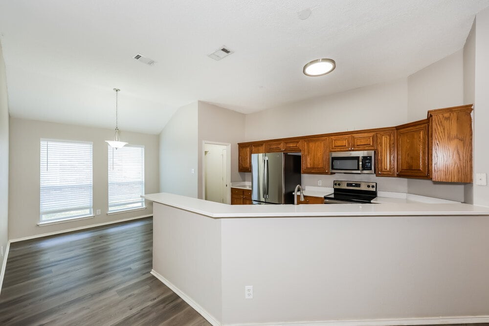 Building Photo - 8551 Stetson Dr