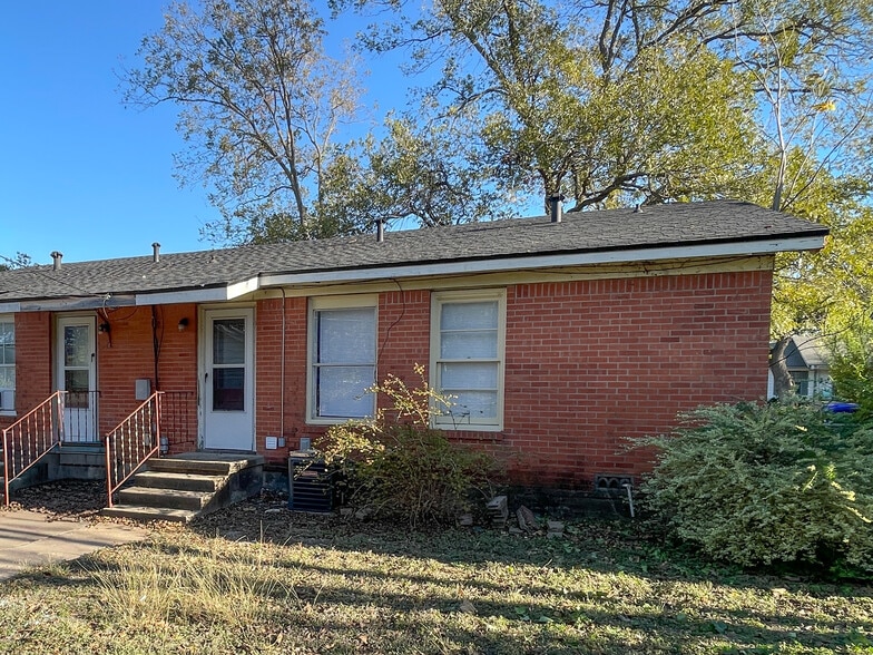 Building Photo - 3719 Parkwood St