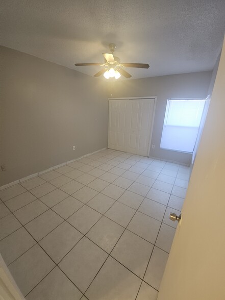 Building Photo - 4718 Chevy Pl