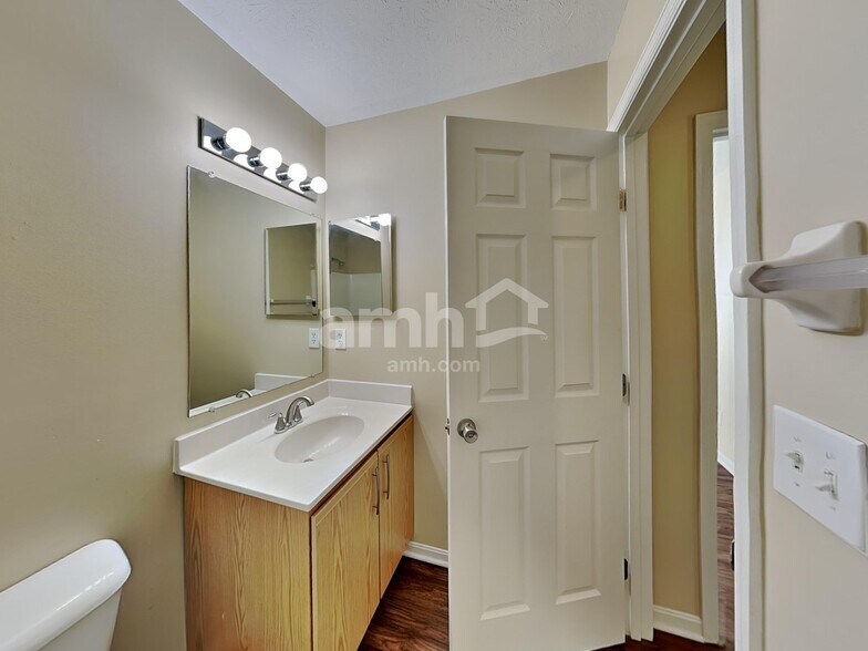 Building Photo - 2571 Allegro Ln